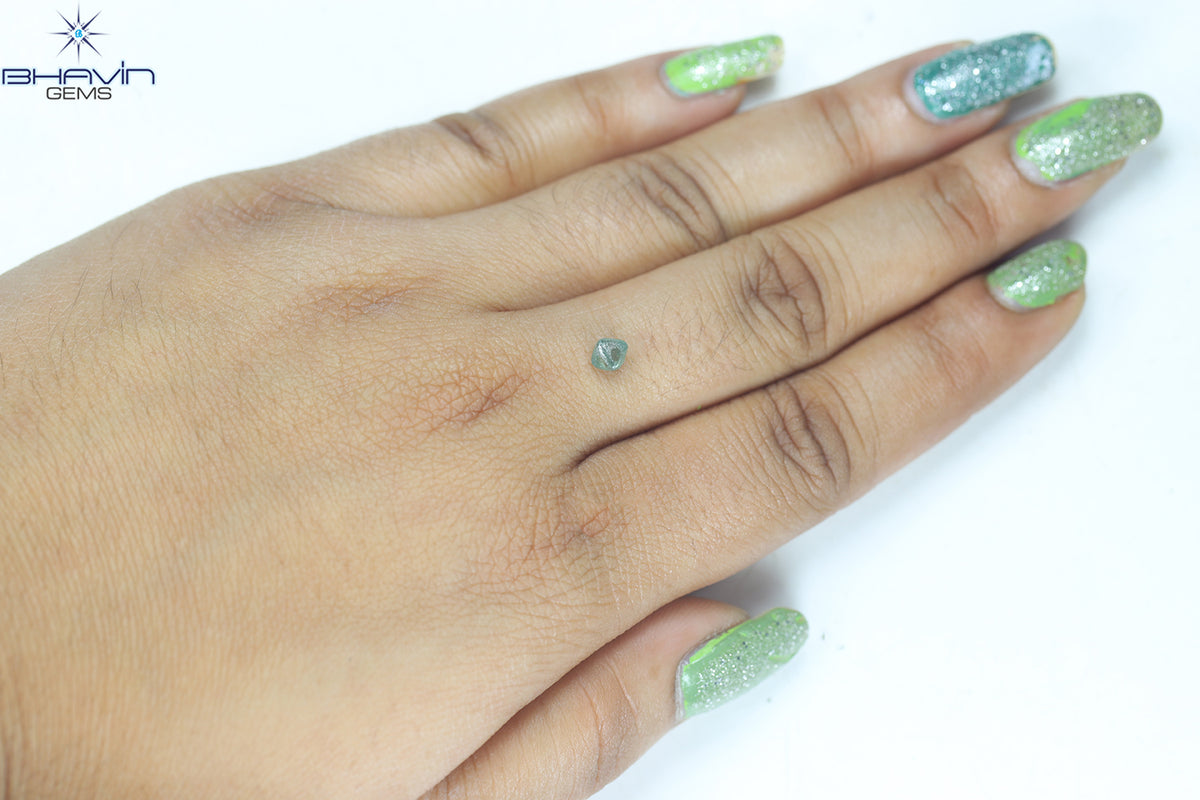 0.65 CT Natural Rough Diamond Enhanced Greenish Blue Color Clarity SI1 (4.26 MM)
