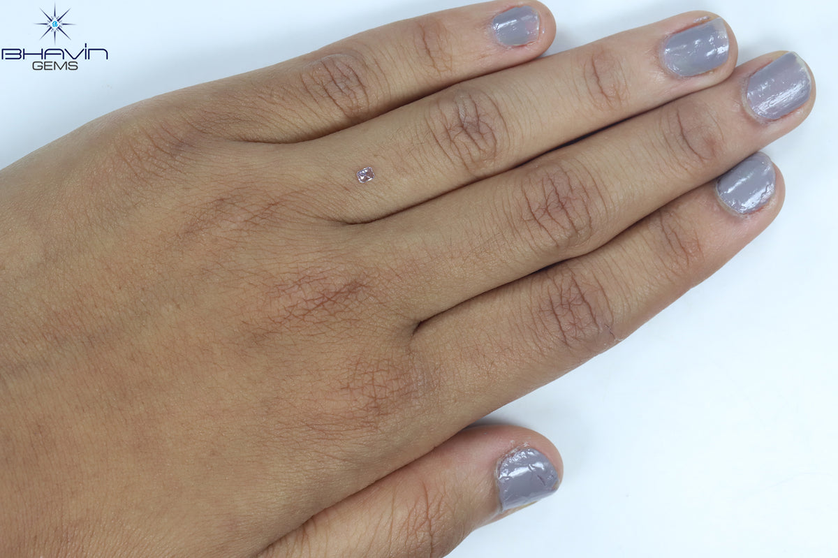 0.07 CT Natural Radiant Diamond Pink Color Clarity SI1 (2.61 MM)