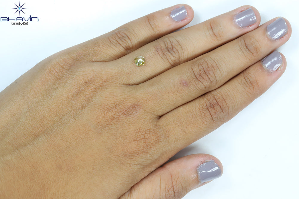 0.53 CT Cushion Shape Natural Diamond Green (Chameleon) Color VS1 Clarity (4.85 MM)