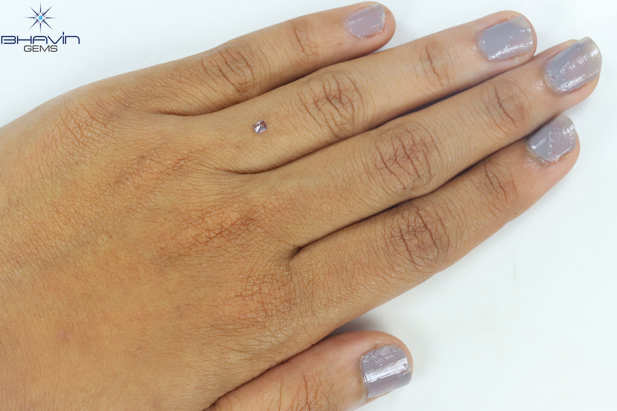 0.09 CT Natural Radiant Diamond Pink Color Clarity SI2 (2.83 MM)