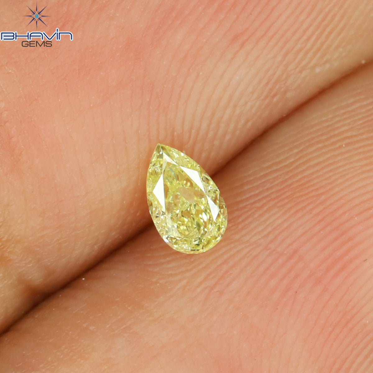 0.17 CT ペアシェイプ 天然ダイヤモンド イエローカラー SI2 クラリティ (4.60 MM)