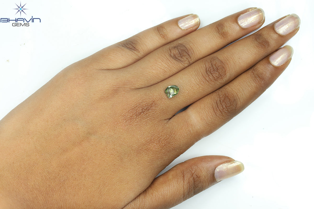 0.49 CT ラフシェイプ ナチュラル ダイヤモンド ピンク色 I3 クラリティ (4.90 MM)