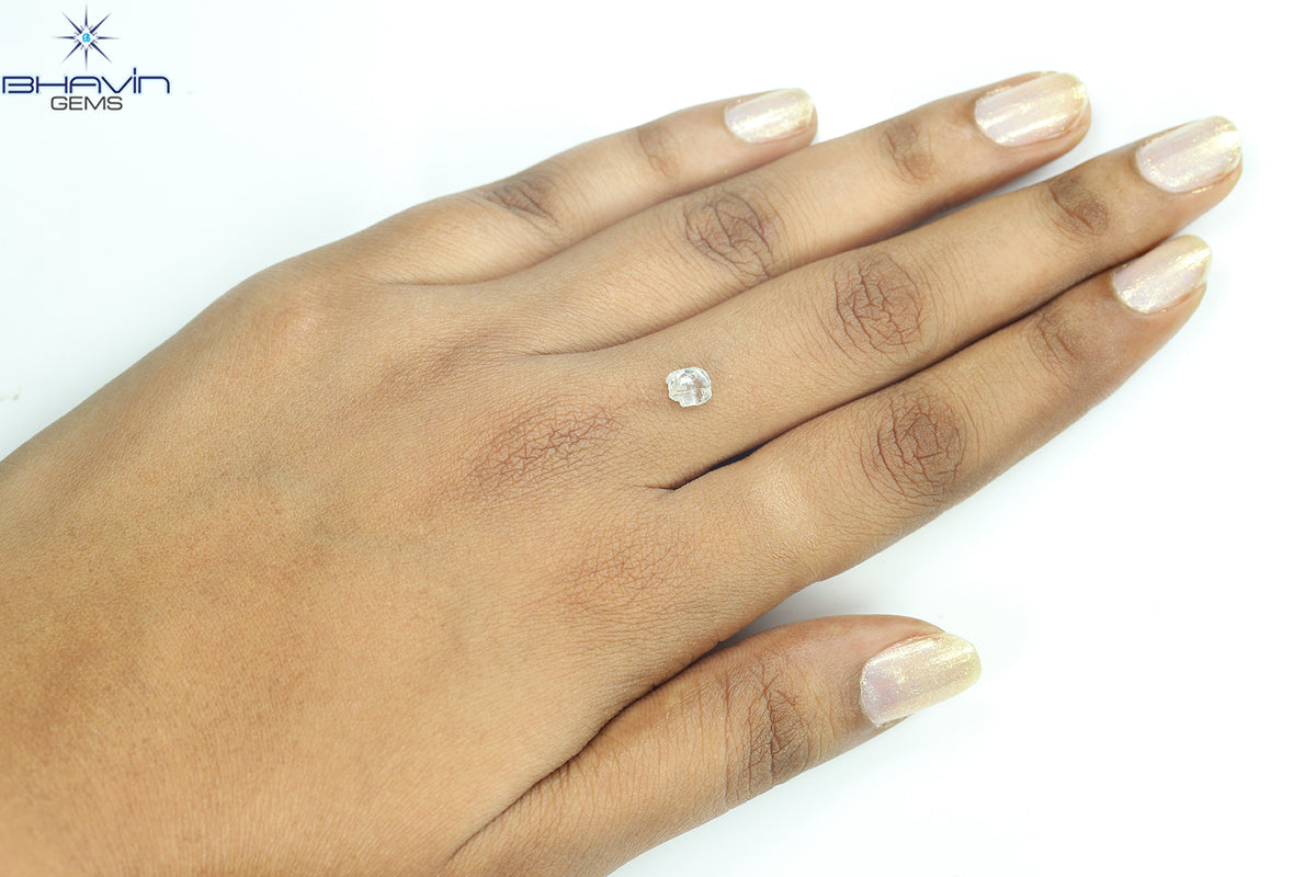 0.95 CT Natural Rough Diamond White Color Clarity VS (6.33 MM)