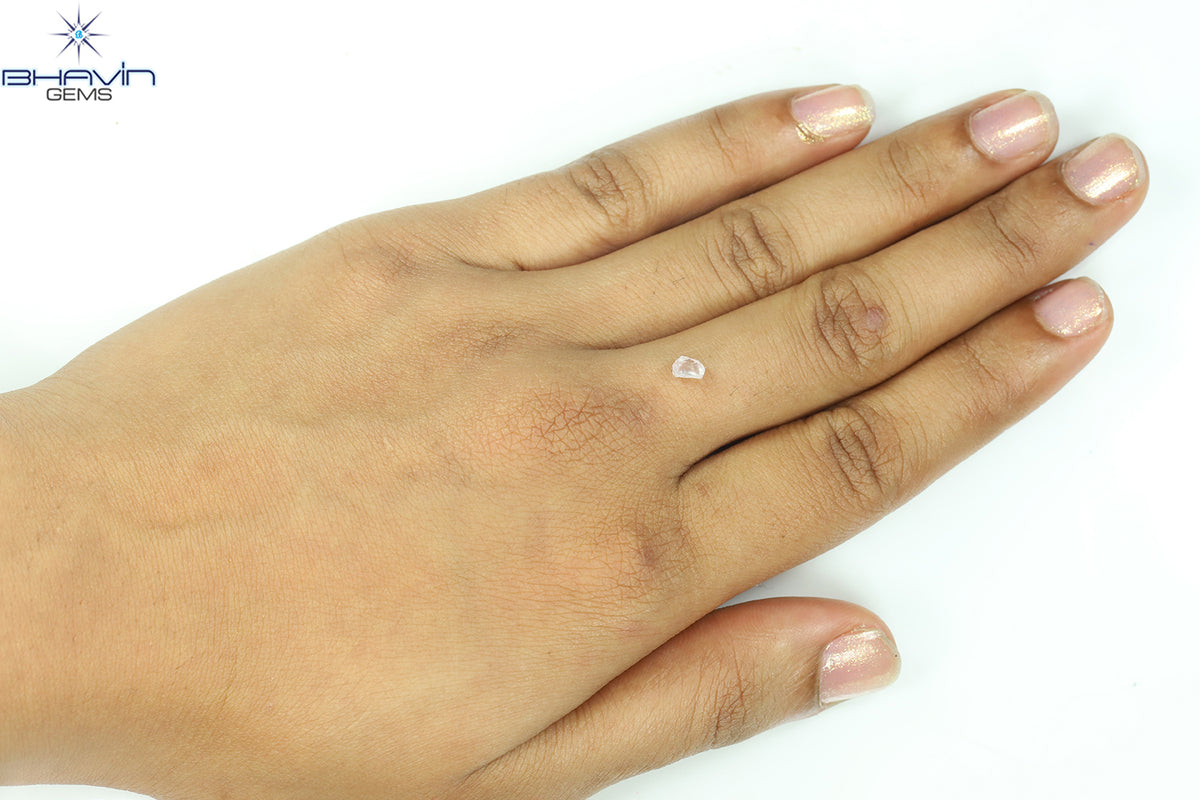 0.40 CT Natural Rough Diamond Pink Color Clarity VS (4.75 MM)