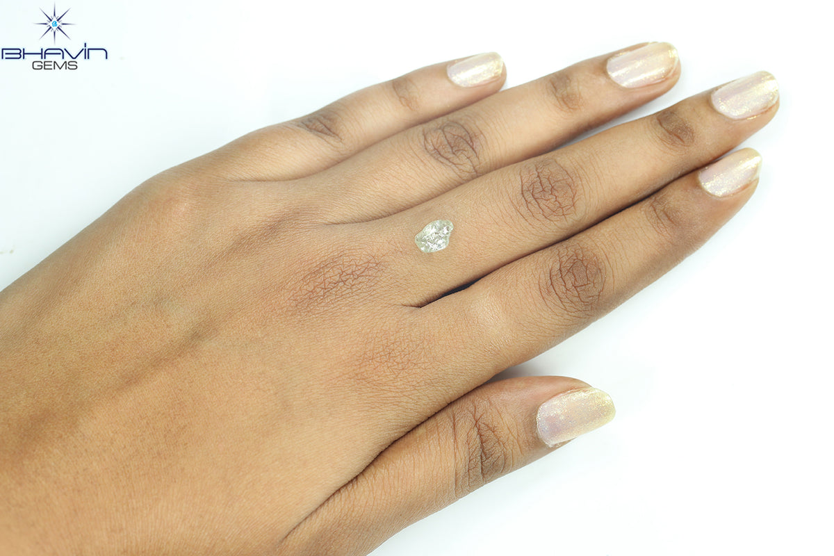 1.57 CT Natural Rough Diamond Yellow Color Clarity VS (5.75 MM)