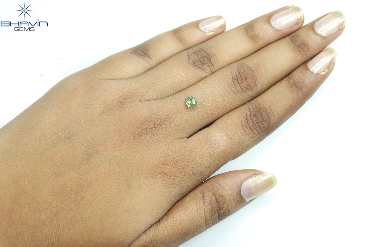 0.92 CT Natural Rough Diamond Enhanced Green Color Clarity VS (5.77 MM)
