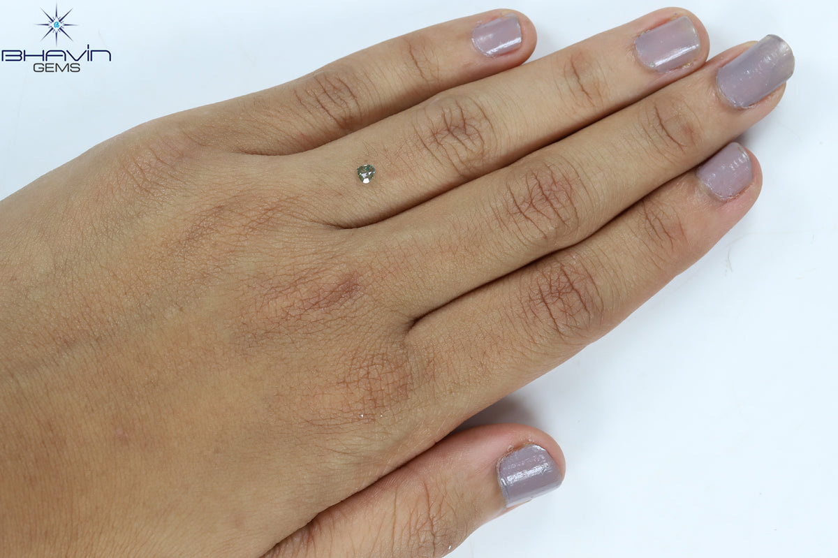 0.18 CT ハート シェイプ ナチュラル ダイヤモンド グリーン カラー VS2 クラリティ (3.66 MM)