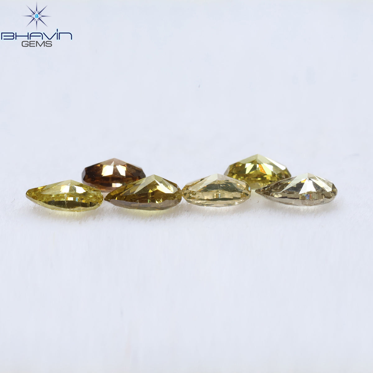 1.09 CT/6 Pcs Natural Mix Shape Diamond Mix Fancy Color Clarity SI1 (4.56 MM)