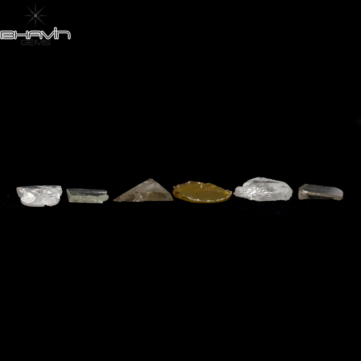 0.99 CT/6 Pcs Natural Rough Diamond White Color Clarity I2 (5.75 MM)