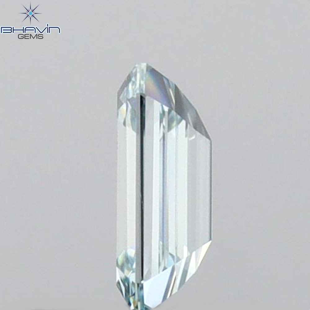 0.38 CT エメラルド シェイプ ナチュラル ダイヤモンド グリーンがかったブルー カラー VS1 クラリティ (4.87 MM)