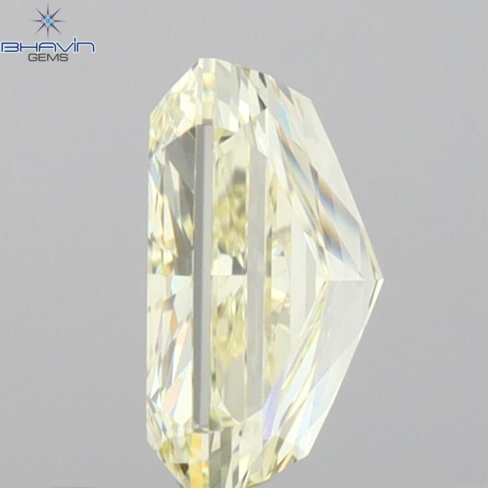0.58 CT ラディアント シェイプ ナチュラル ダイヤモンド ホワイト カラー SI1 クラリティ (4.79 MM)