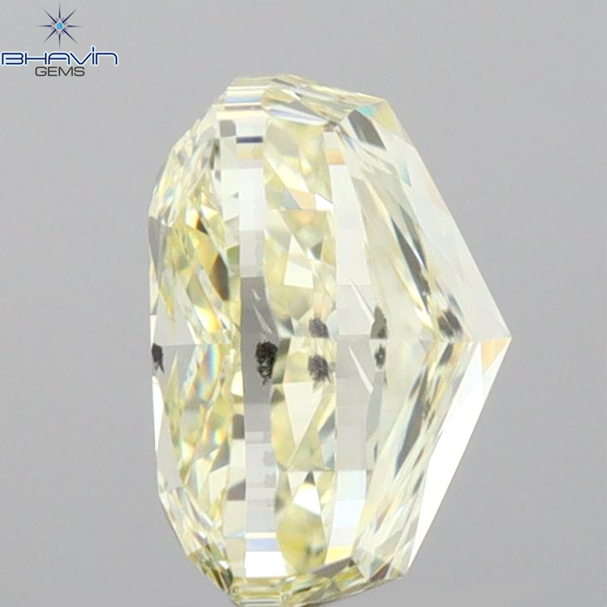 GIA認定 2.01 CT クッションダイヤモンド Y～Zカラー 天然ダイヤモンド SI2 クラリティ (6.96 MM)