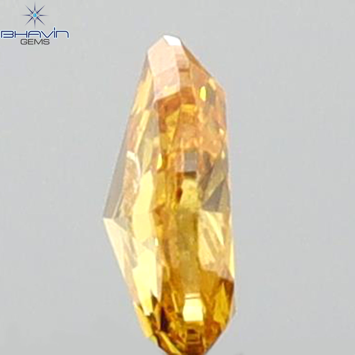 0.10 CT ペアシェイプ 天然ダイヤモンド オレンジカラー SI2 クラリティ (3.63 MM)