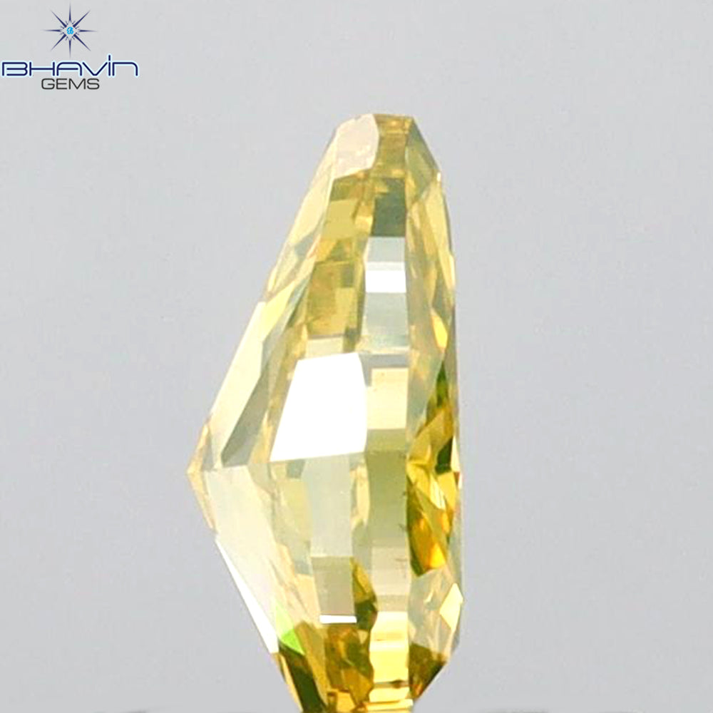 0.37 CT Pear Shape Natural Diamond Green Yellow Color VS2 Clarity (5.72 MM)