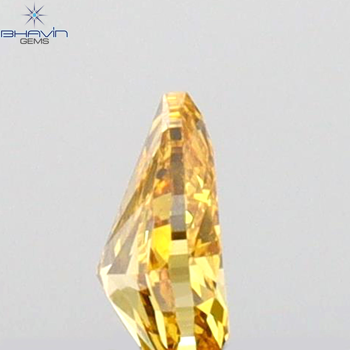0.14 CT Pear Shape Natural Diamond Orange Color VS1 Clarity (4.10 MM)
