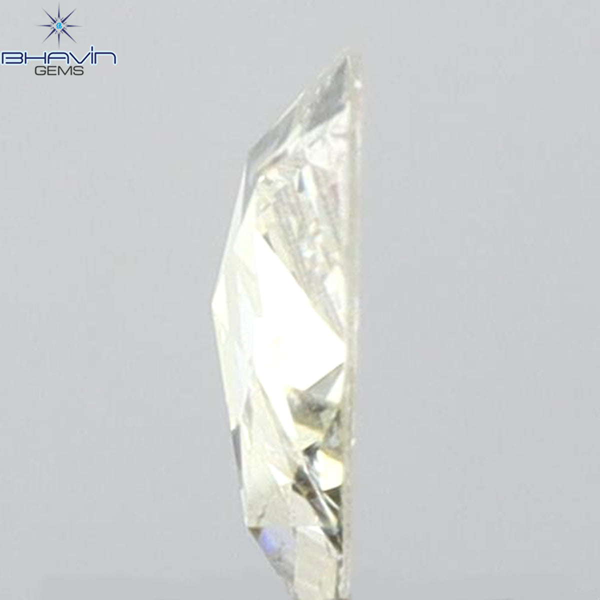 0.35 CT Natural Triangle Diamond White Color Clarity SI1 (6.05 MM)