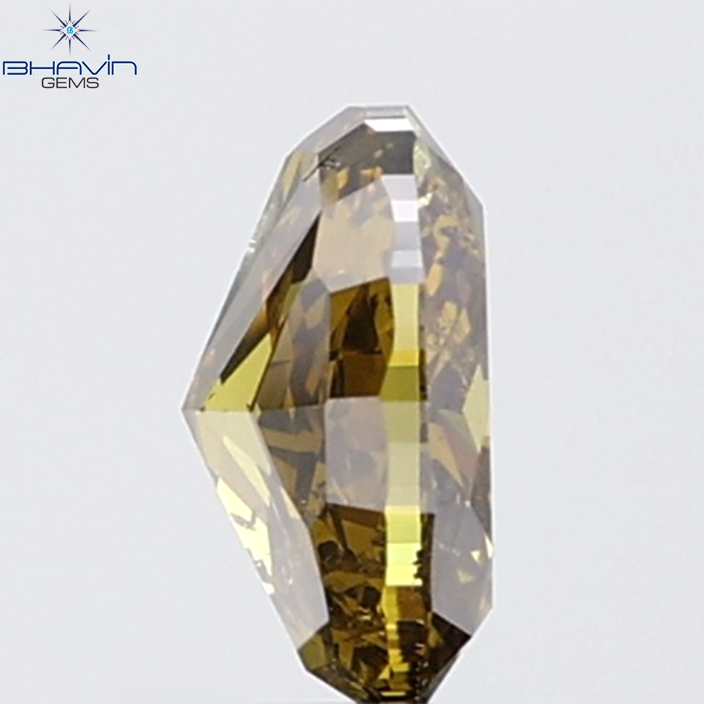 0.85 CT Oval Diamond Natural Green Color SI2 Clarity (6.51 MM)