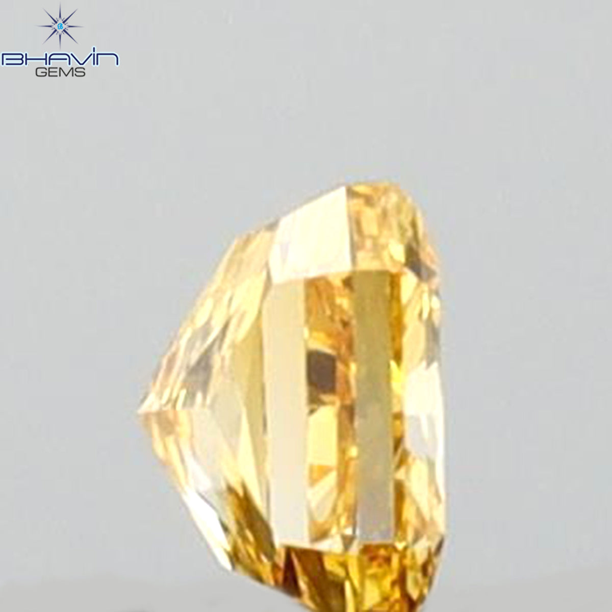 0.11 CT Natural Radiant Diamond Orange Color Clarity VS2 (2.76 MM)