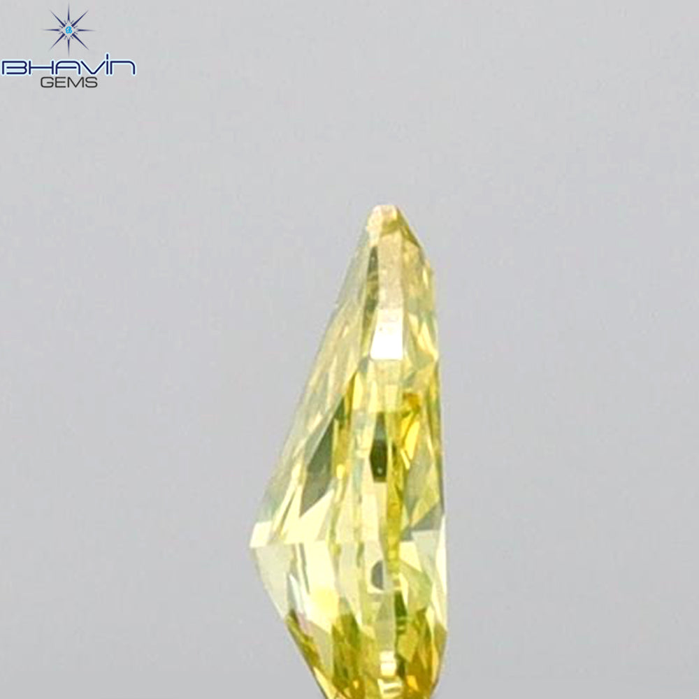 0.12 CT Pear Shape Natural Diamond Green (Parrot) Color VS1 Clarity (4.36 MM)