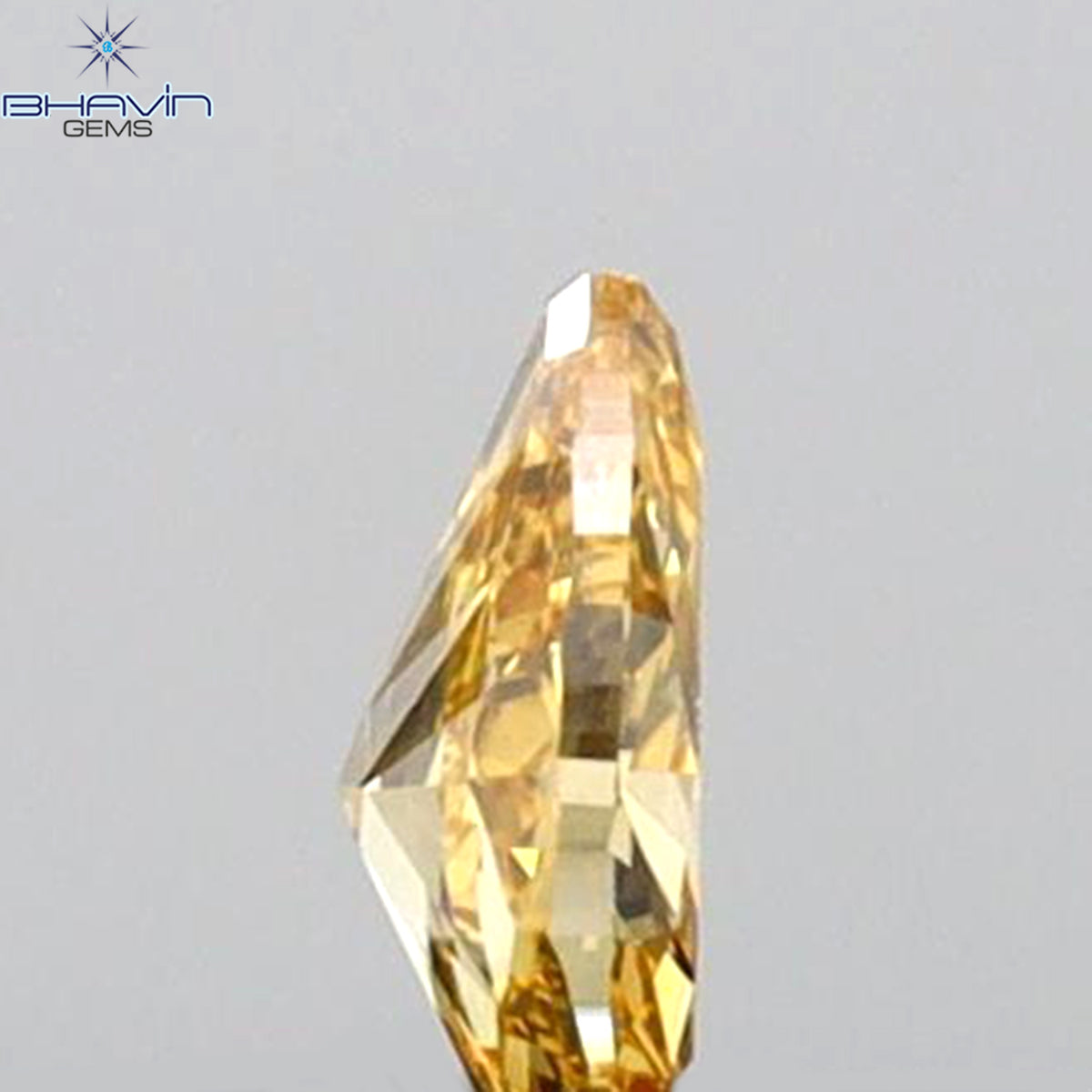 0.10 CT ペアシェイプ 天然ダイヤモンド オレンジカラー SI1 クラリティ (3.80 MM)