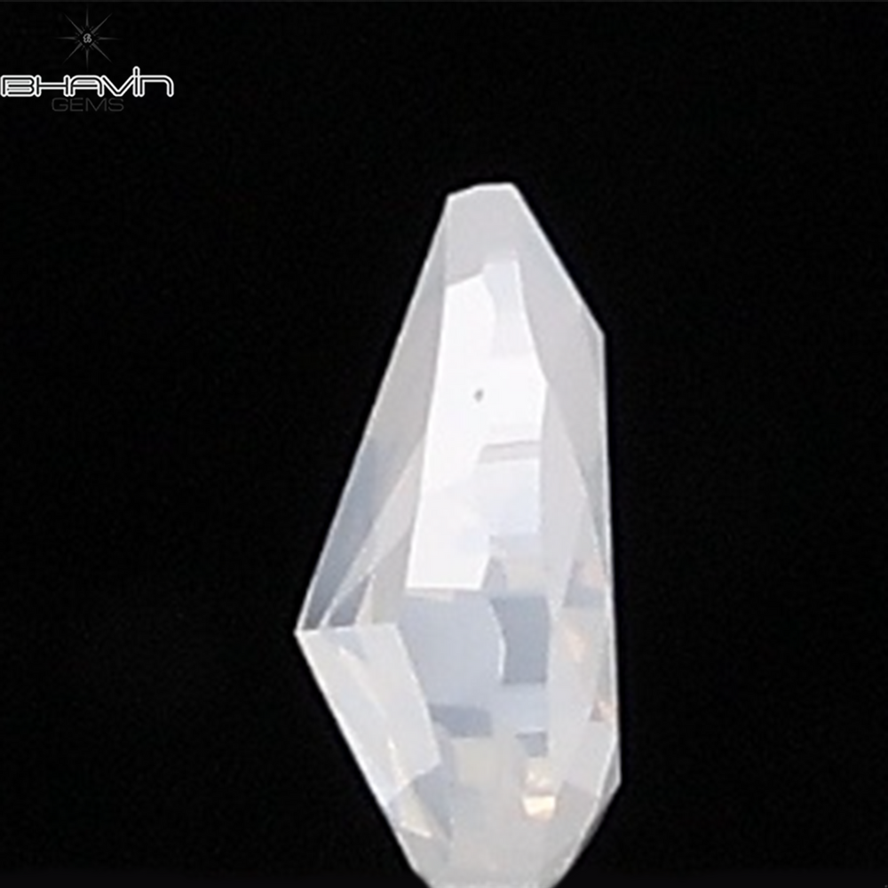 0.30 CT Pear Diamond Natural White Color VS1 Clarity (5.13 MM)