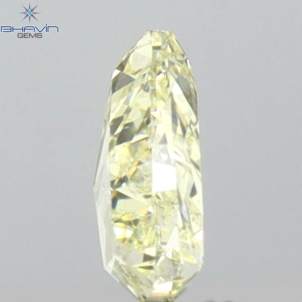 0.64 CT Natural Triangle Diamond Fancy Yellow Color Clarity SI2 (6.15 MM)
