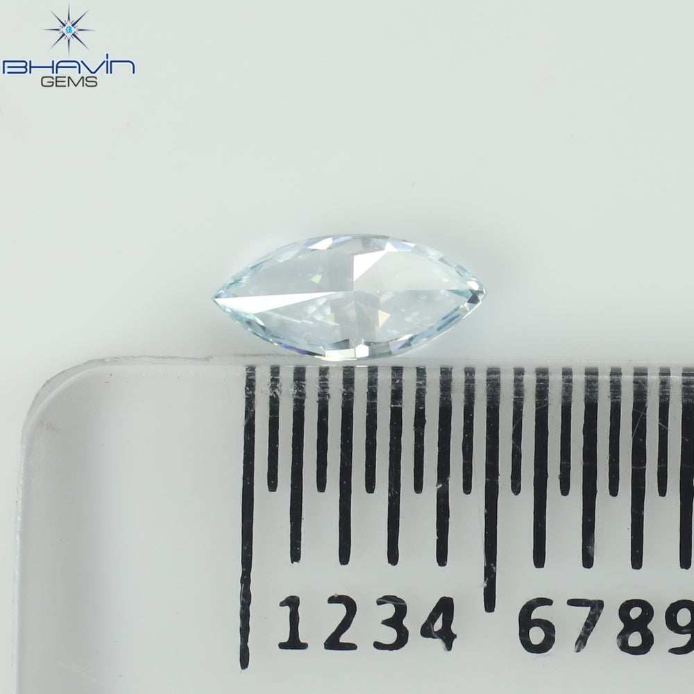 0.11 CT マーキス シェイプ ナチュラル ダイヤモンド グリーンがかったブルー カラー VVS1 クラリティ (4.91 MM)