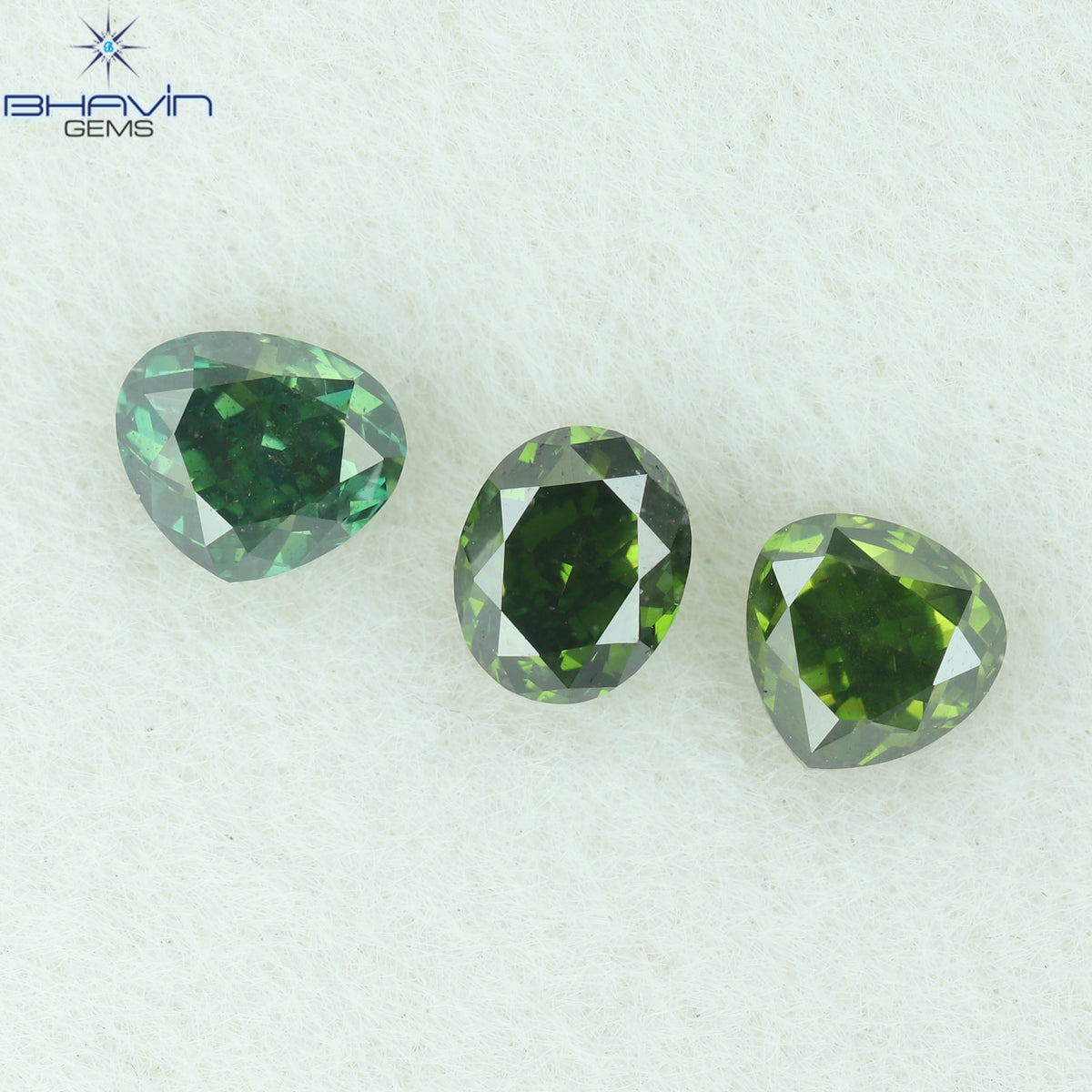0.63 CT/3 Pcs Natural Mix Shape Diamond Enhanced Green Color Clarity SI1 (3.55 MM)
