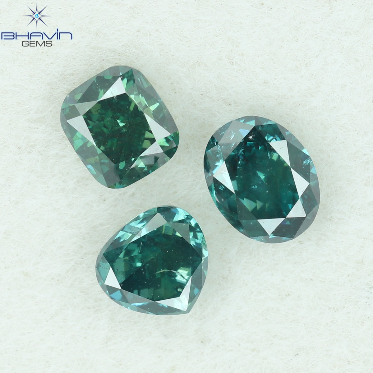 0.34 CT/3 ピース ミックス シェイプ ナチュラル ダイヤモンド グリーン ピンク カラー I1 クラリティ (4.37 MM)