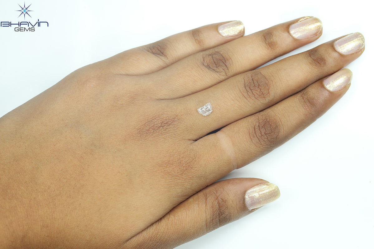 0.63 CT Natural Rough Diamond Pink Color Clarity SI (6.60 MM)
