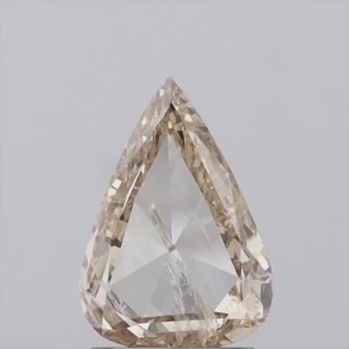1.28 CT ペアシェイプ 天然ダイヤモンド オレンジブラウンカラー I2 クラリティ (9.91 MM)