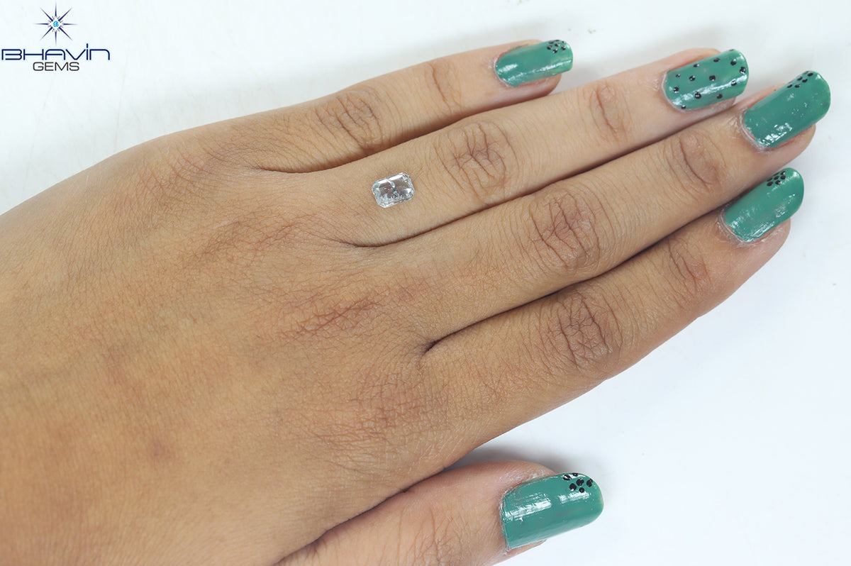 1.01 CT Natural Emerald Diamond Enhanced Greenish Blue Color Clarity I2 (6.60 MM)