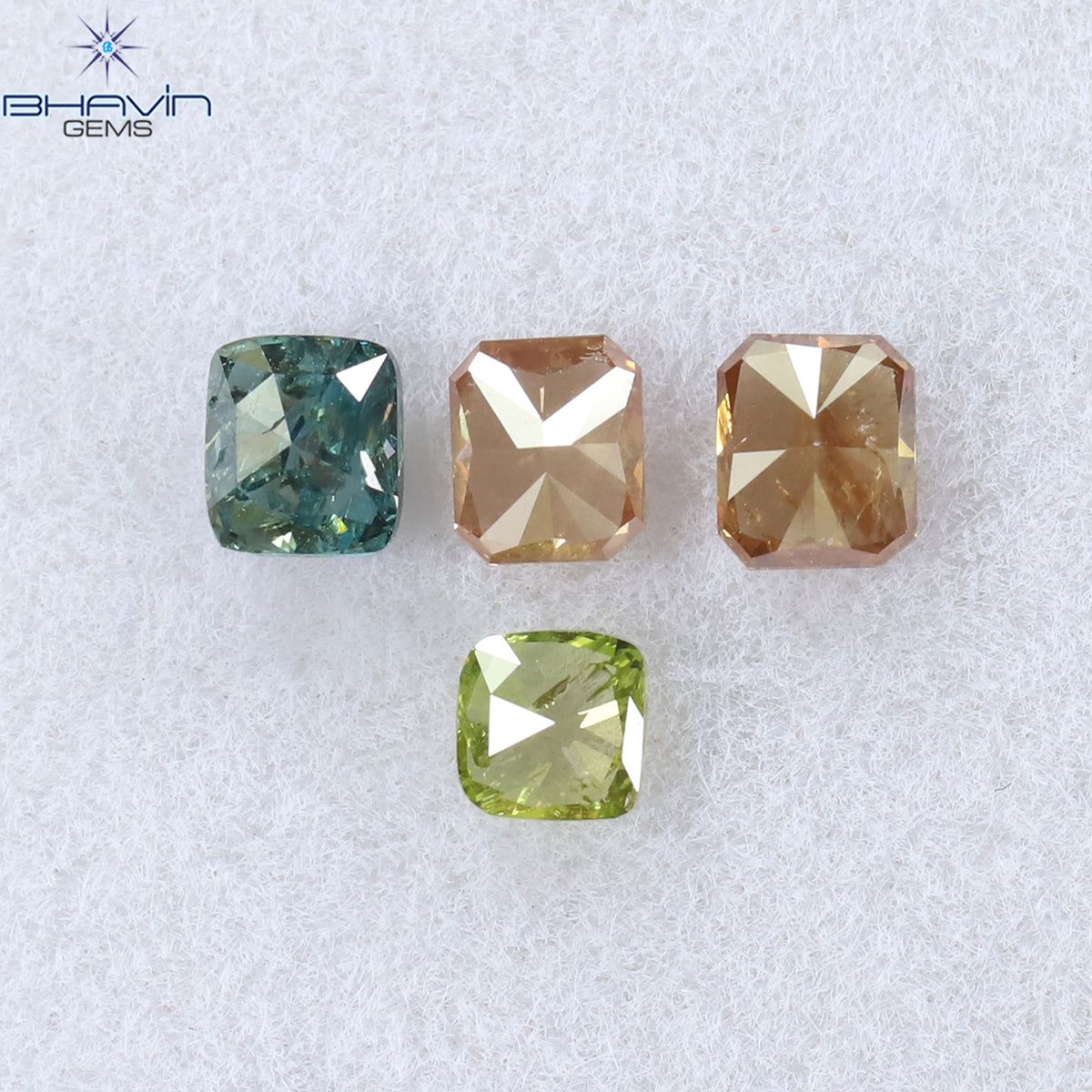 0.57 CT/4 Pcs Natural Cushion Diamond Enhanced Mix Fancy Color Clarity SI2 (3.44 MM)