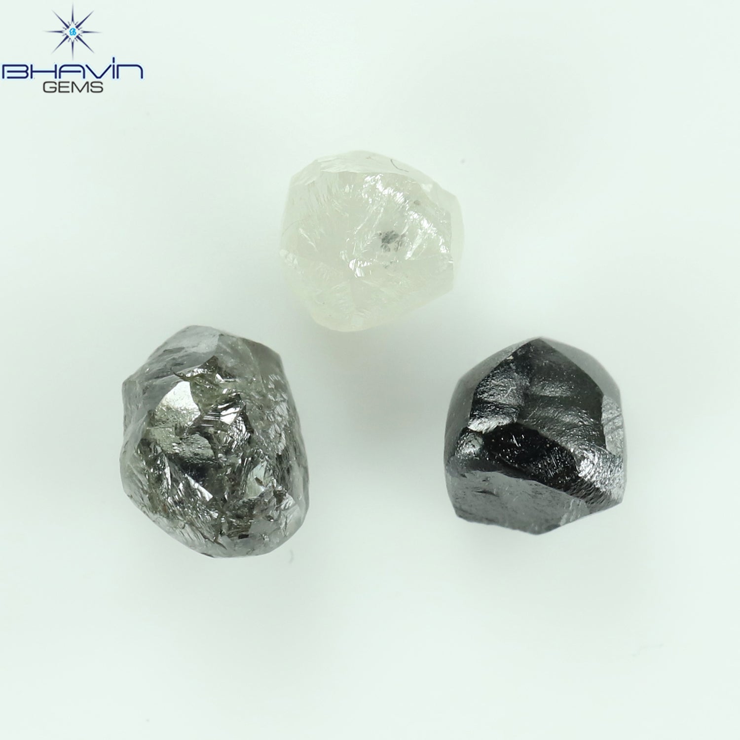 1.68 CT/3 ピース ラフシェイプ ブラック & ホワイト カラー 天然ダイヤモンド I3 クラリティ (5.24 MM)