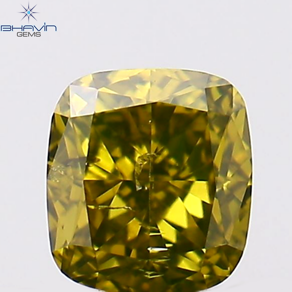 0.24 CT クッション シェイプ ナチュラル ルース ダイヤモンド 強化グリーン カラー SI2 クラリティ (3.55 MM)