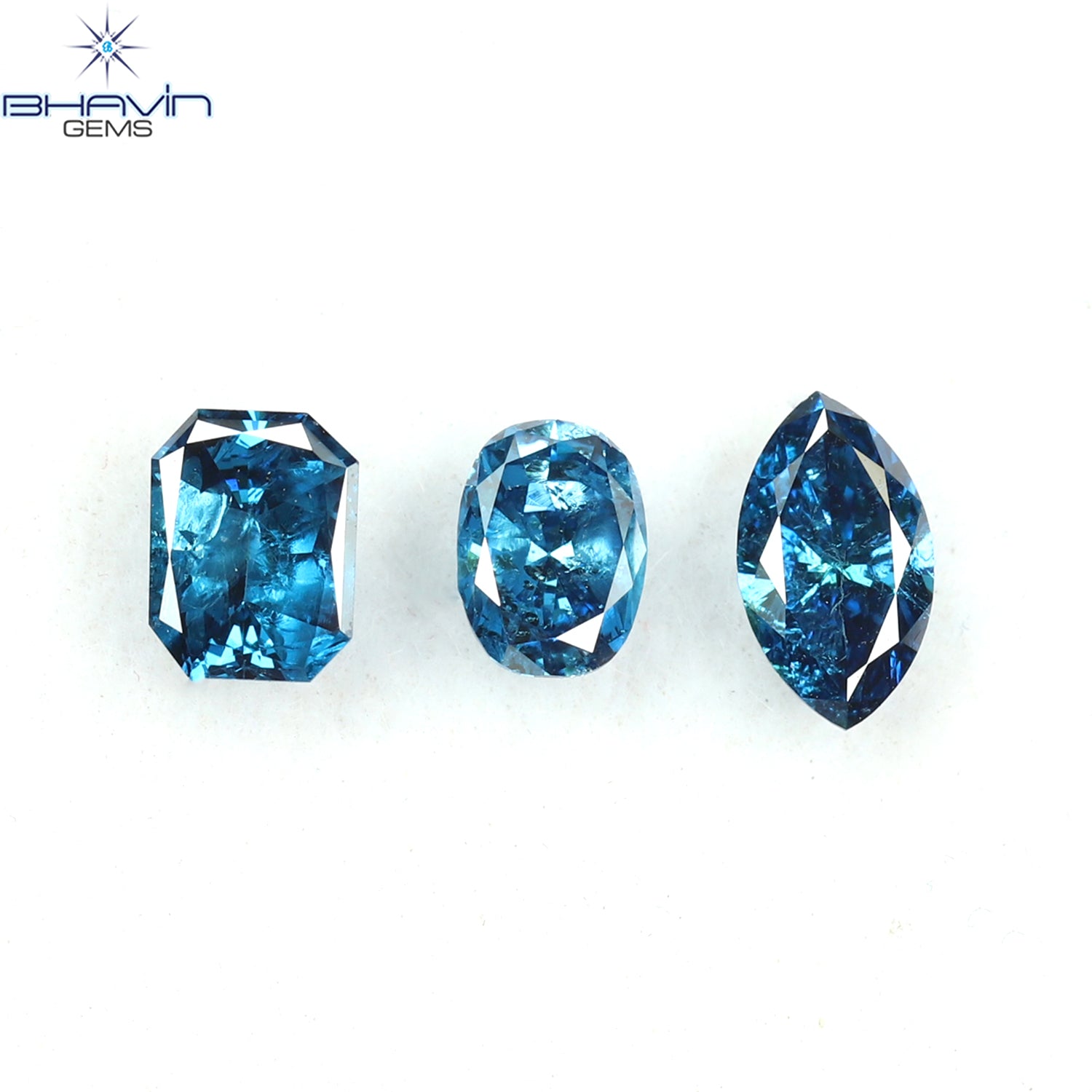 0.67 CT/3 ピース ミックス シェイプ ナチュラル ダイヤモンド ブルー カラー I2 クラリティ (5.77 MM)