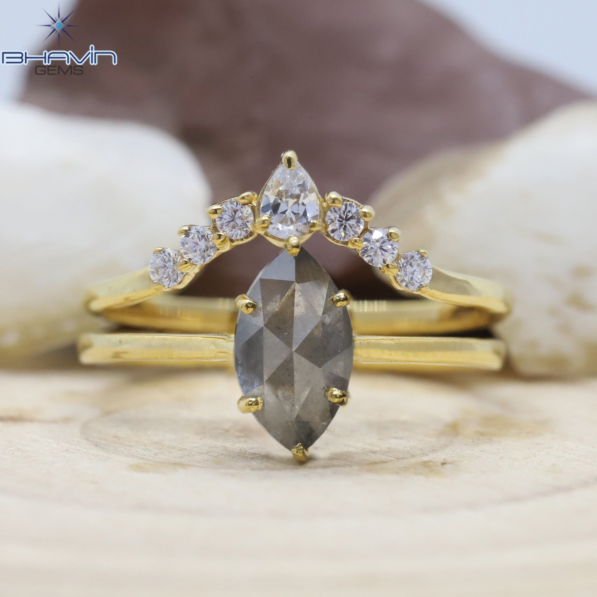 ゴールド リング, マーキス ダイヤモンド, ソルト アンド ペッパー ダイヤモンド, 天然ダイヤモンド リング, 婚約指輪, 結婚指輪, ダイヤモンド リング