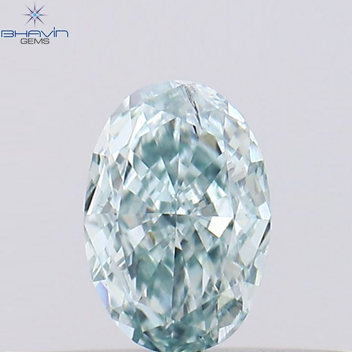 0.37 CT オーバル シェイプ ナチュラル ダイヤモンド グリーンがかったブルー カラー SI1 クラリティ (5.36 MM)