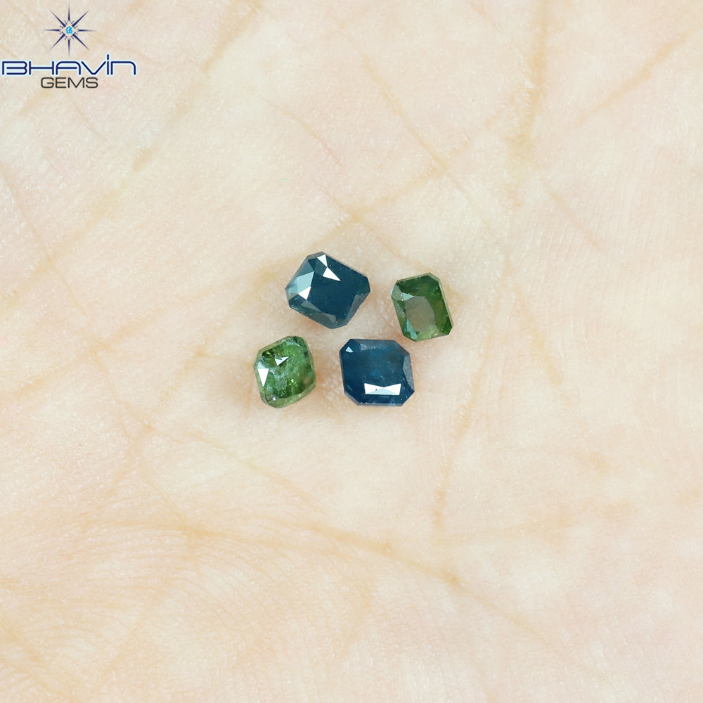 0.09 CT ラディアント シェイプ ナチュラル ダイヤモンド グリーンがかったブルー カラー VS1 クラリティ (2.93 MM)