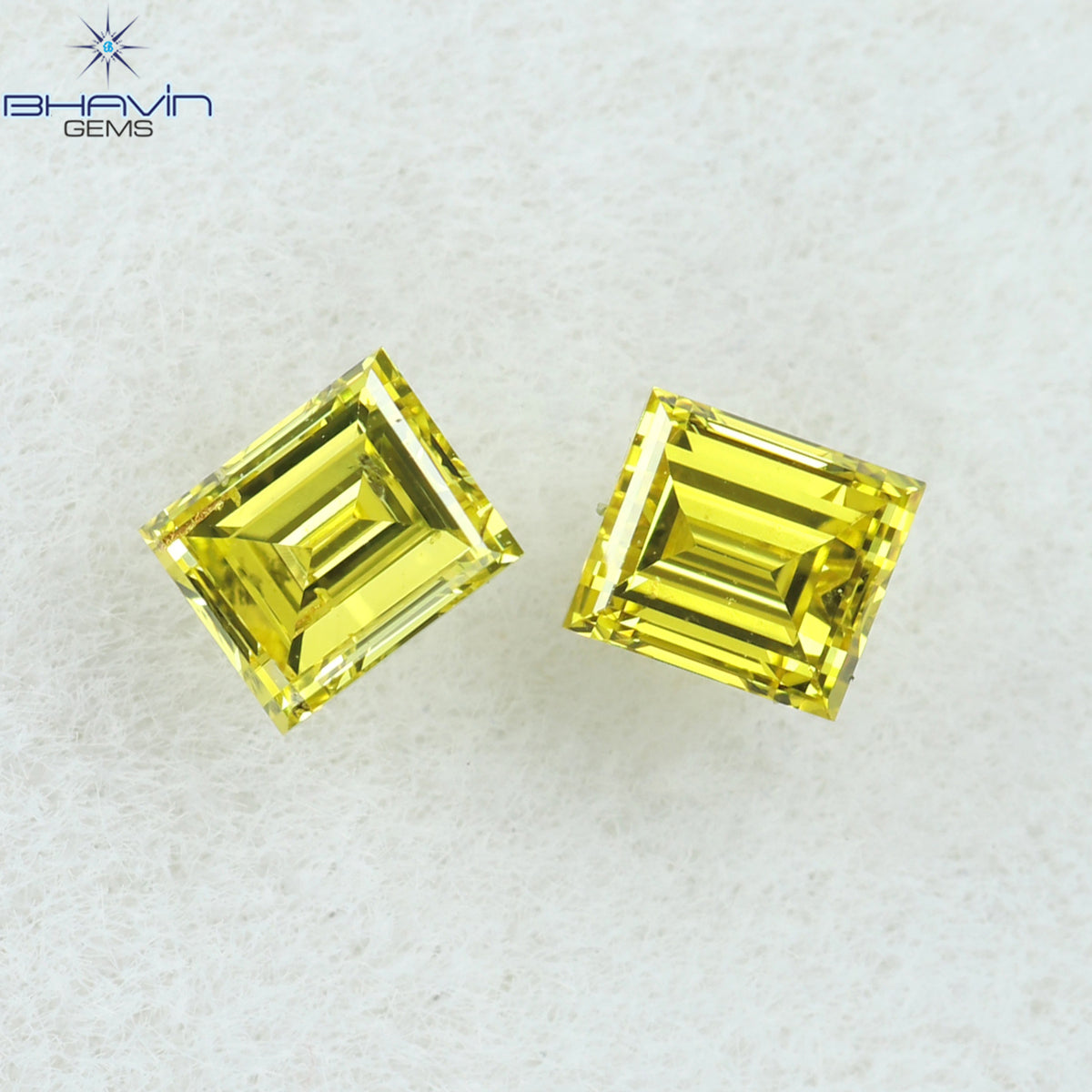 0.22 CT/2 Pcs Natural Square Cut Diamond Enhanced Yellow Color Clarity VS2 (2.69 MM)