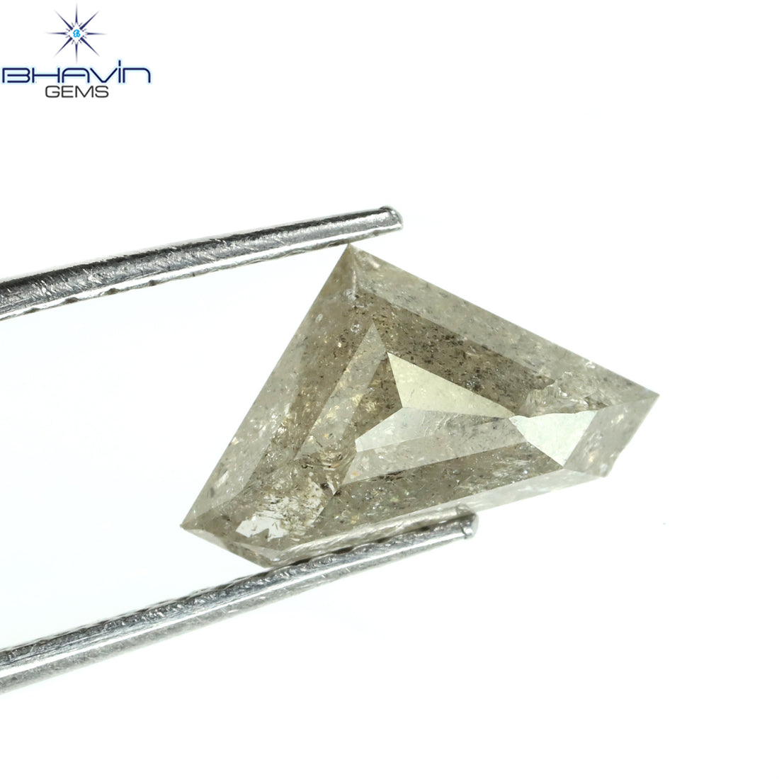 1.11 CT クッション シェイプ ソルト アンド ペッパー カラー ダイヤモンド クラリティ I3 (5.59 MM)