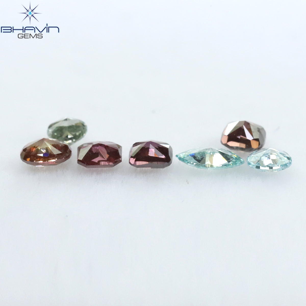 0.63 CT/7 Pcs Natural Mix Diamond Enhanced Pink Blue Color Clarity VS2 (4.40 MM)