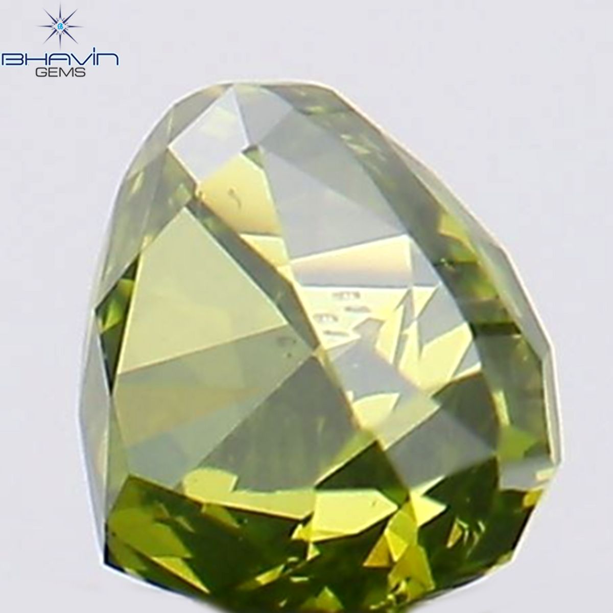 0.30 CT ハート シェイプ ナチュラル ダイヤモンド グリーン カラー SI1 クラリティ (3.15 MM)