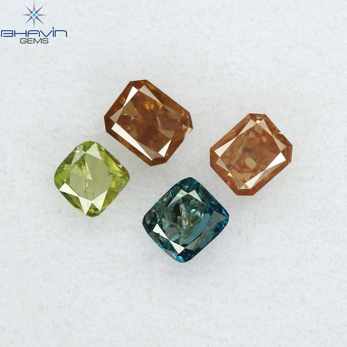 0.57 CT/4 Pcs Natural Cushion Diamond Enhanced Mix Fancy Color Clarity SI2 (3.44 MM)