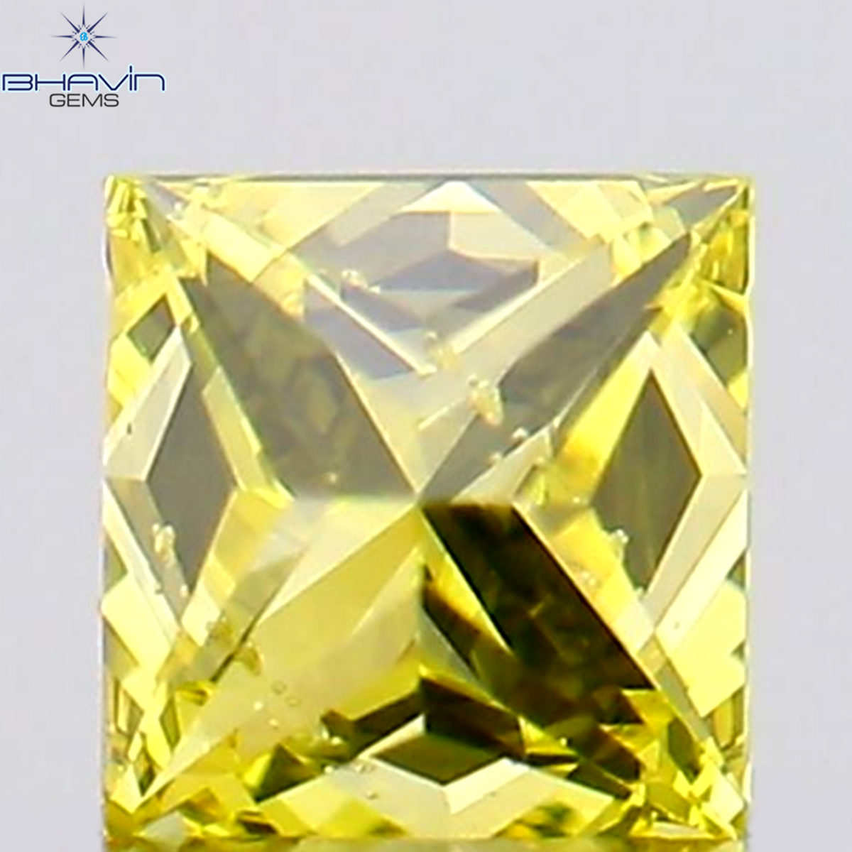 0.13 CT Natural Princess Diamond Enhanced Yellow Color Clarity SI1 (2.71 MM)