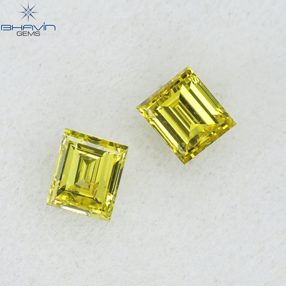 0.22 CT/2 Pcs Natural Square Cut Diamond Enhanced Yellow Color Clarity VS2 (2.69 MM)