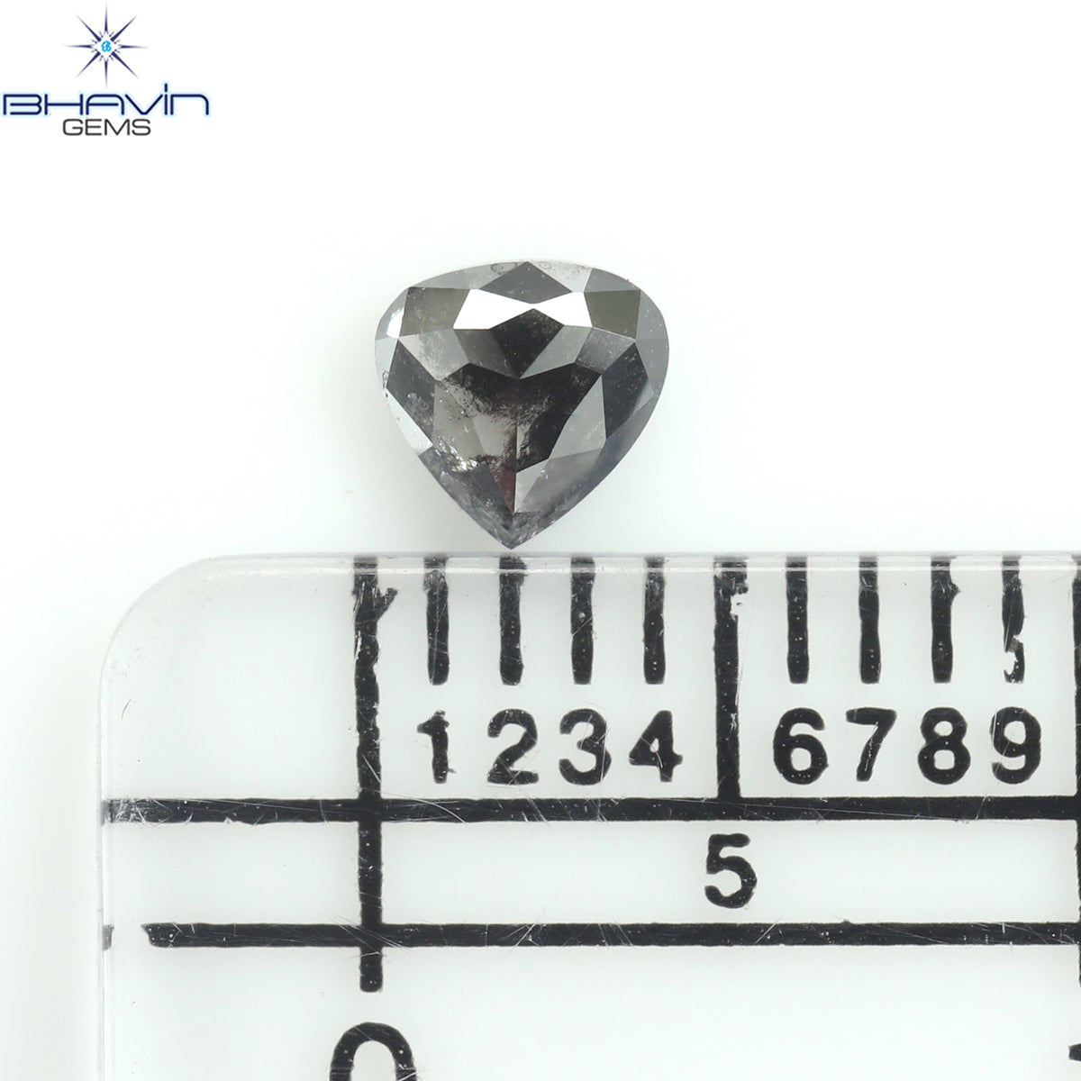 0.29 CT ハート シェイプ ナチュラル ダイヤモンド ソルト アンド ペッパー カラー I3 クラリティ (4.08 MM)