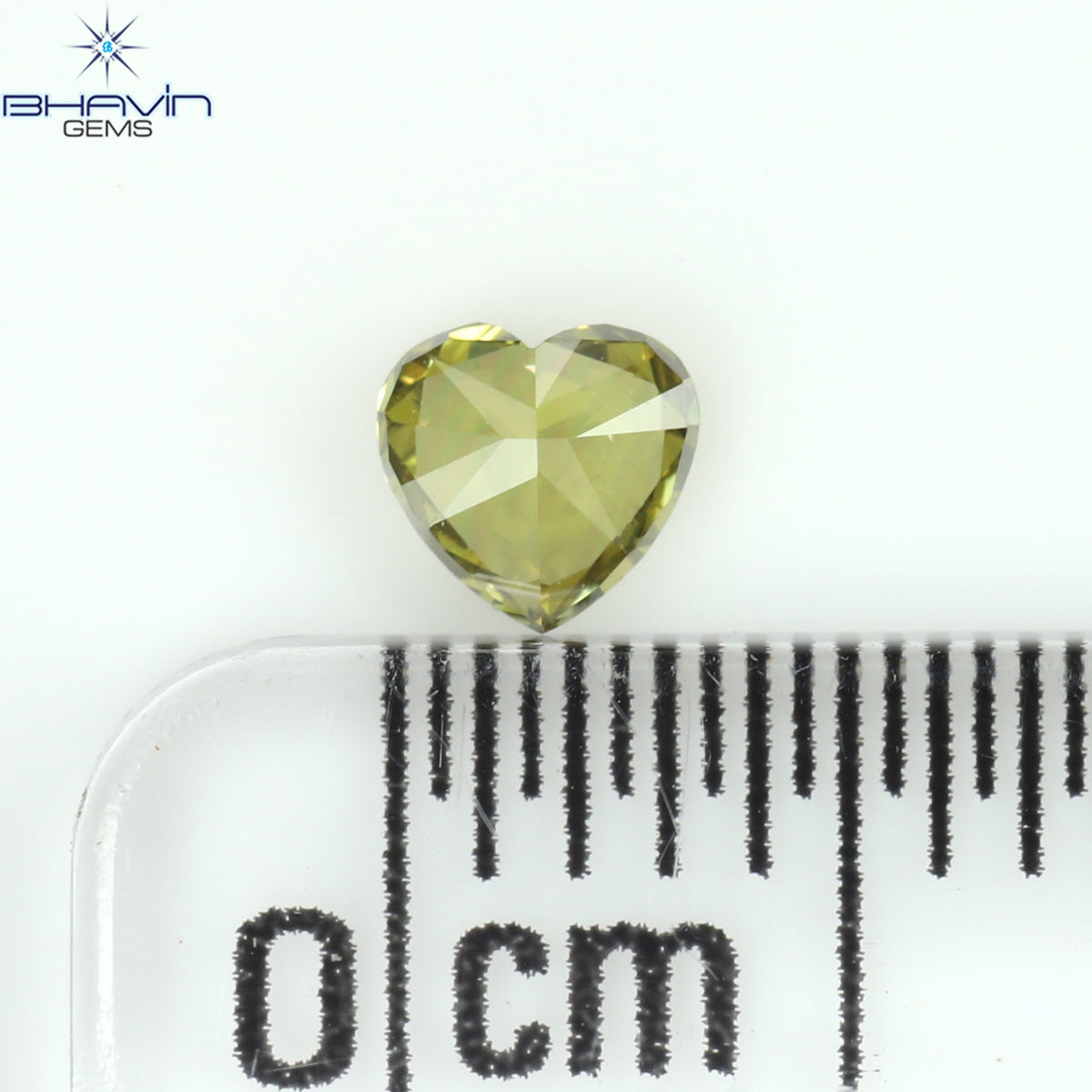 0.16 CT Natural Heart Diamond Green Color Clarity VS1 (3.55 MM)