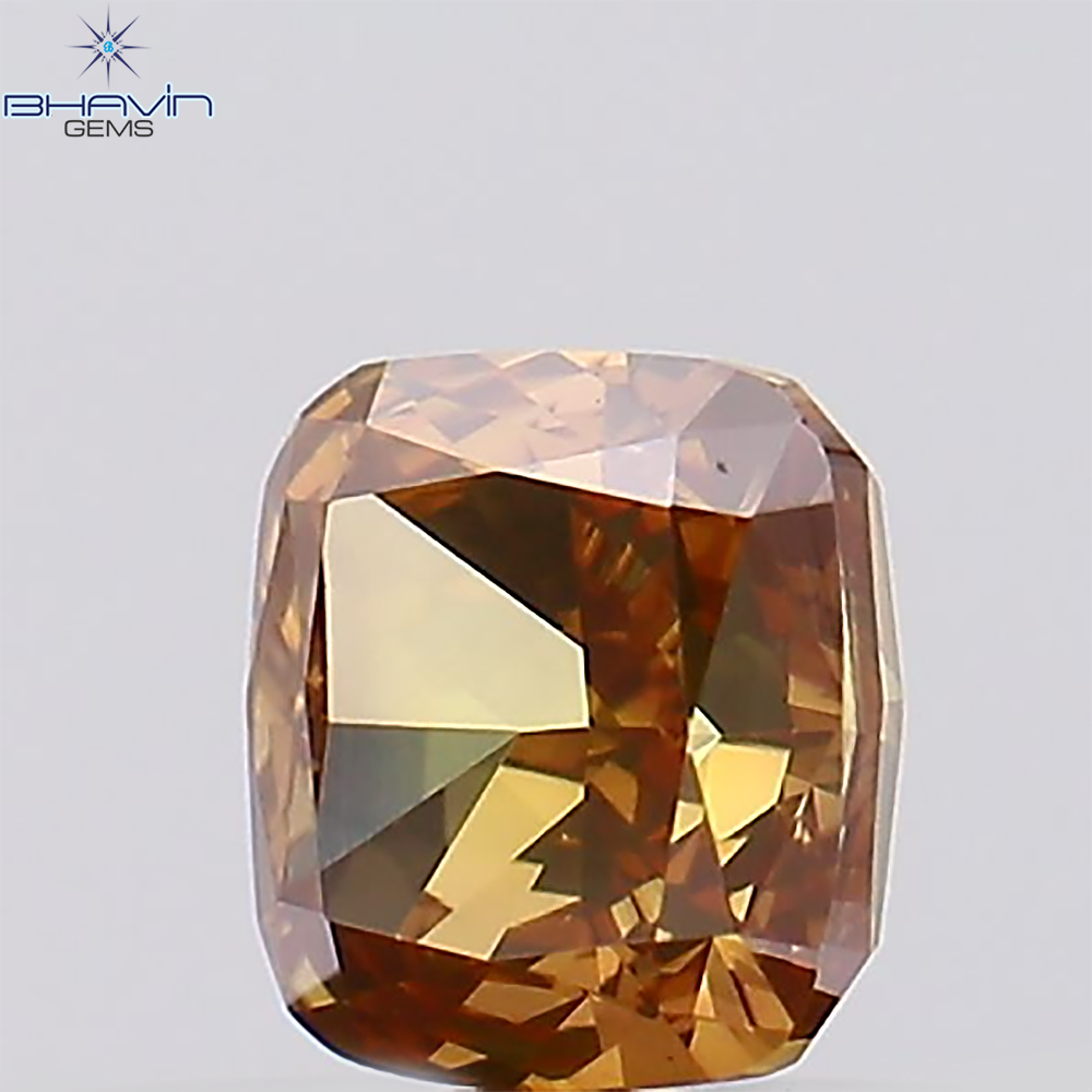 0.38 CT、クッション ダイヤモンド、ピンクがかったブラウン色、クラリティ VS1 (4.02 MM)