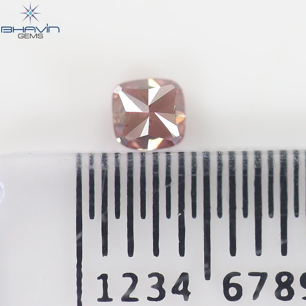 0.15 CT、クッション ダイヤモンド、ピンク色、クラリティ SI1 (2.85 MM)